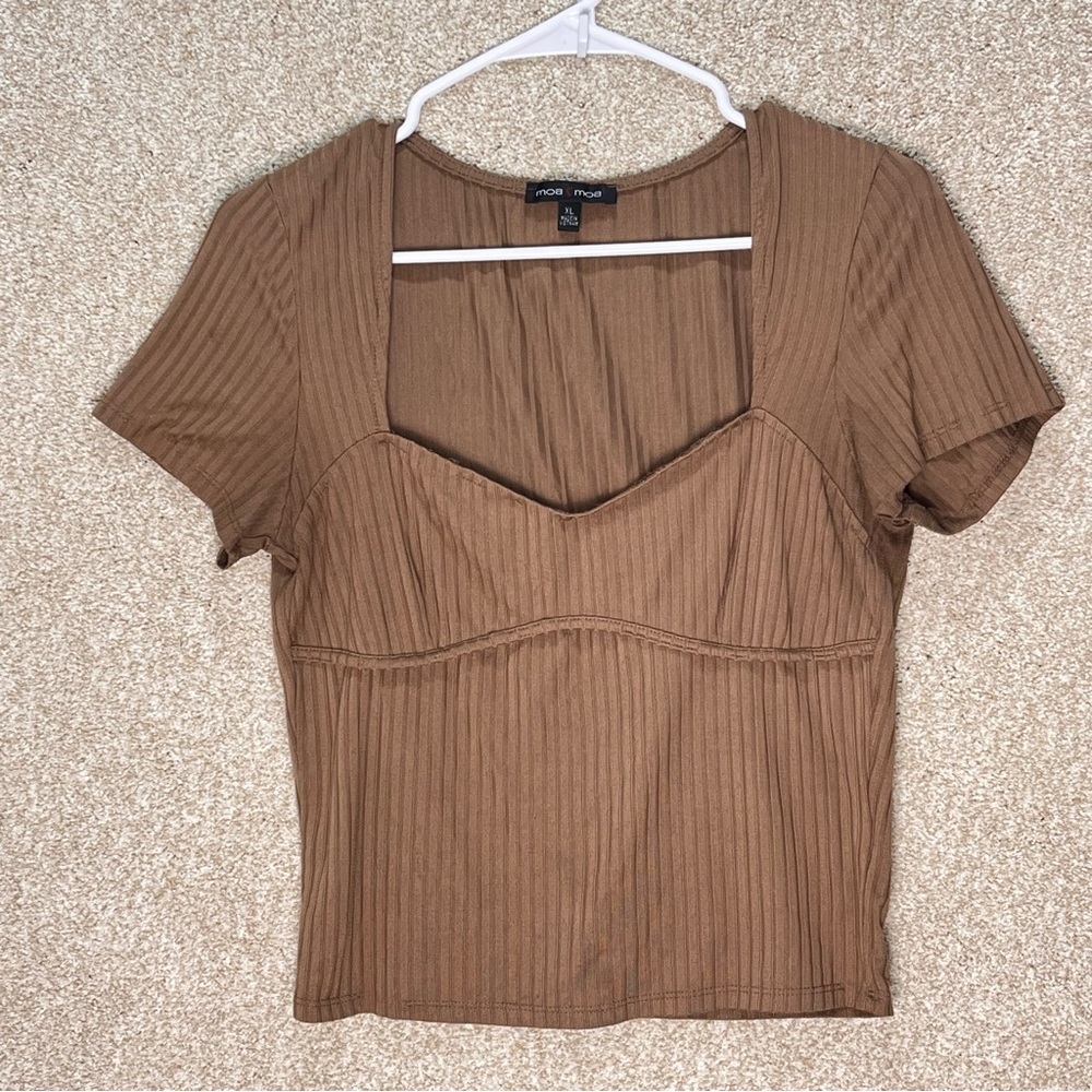 Flawed Moa Moa brown ribbed short sleeved top stretchy neutral top fall